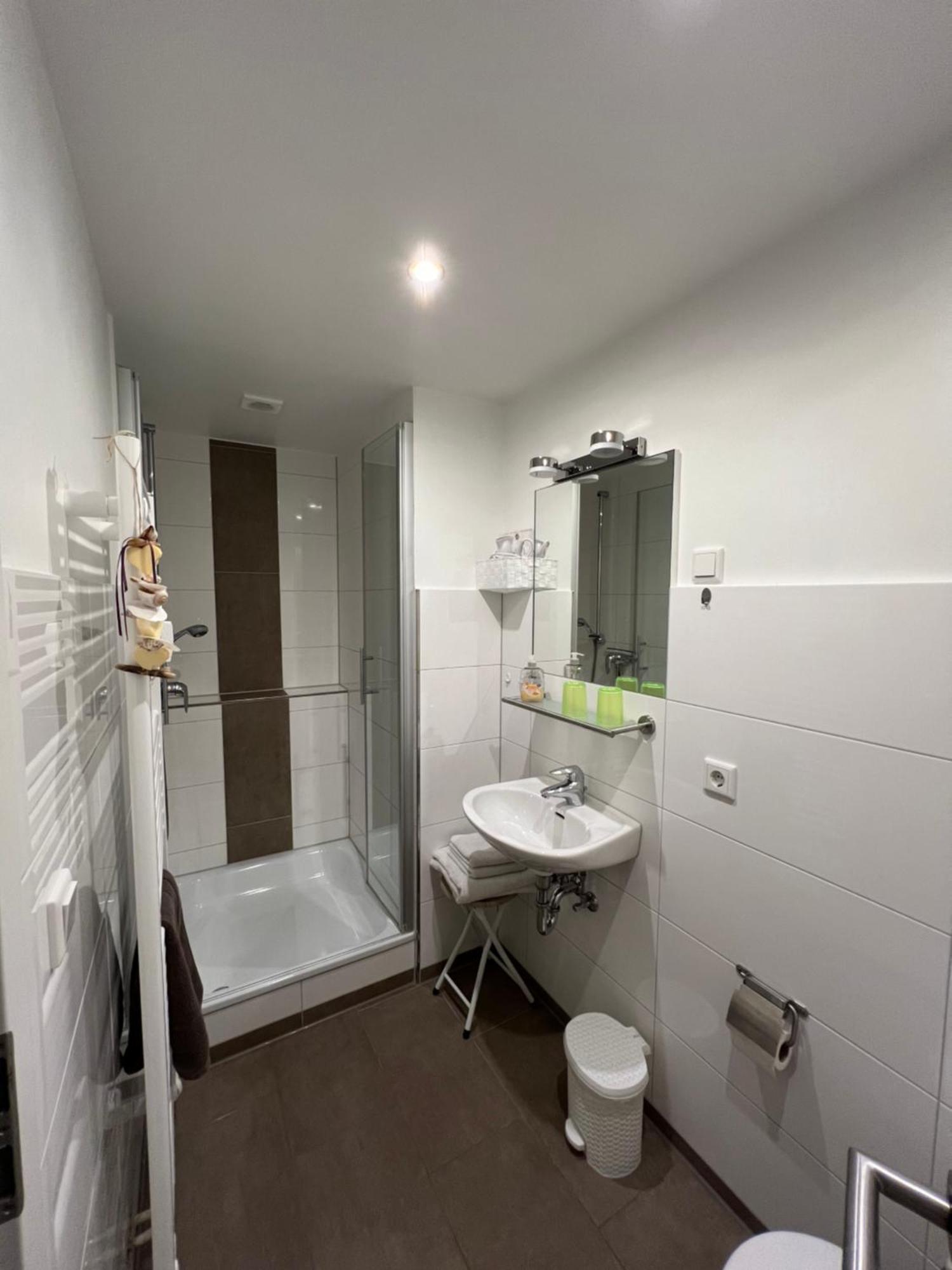 Oliver Apartment *